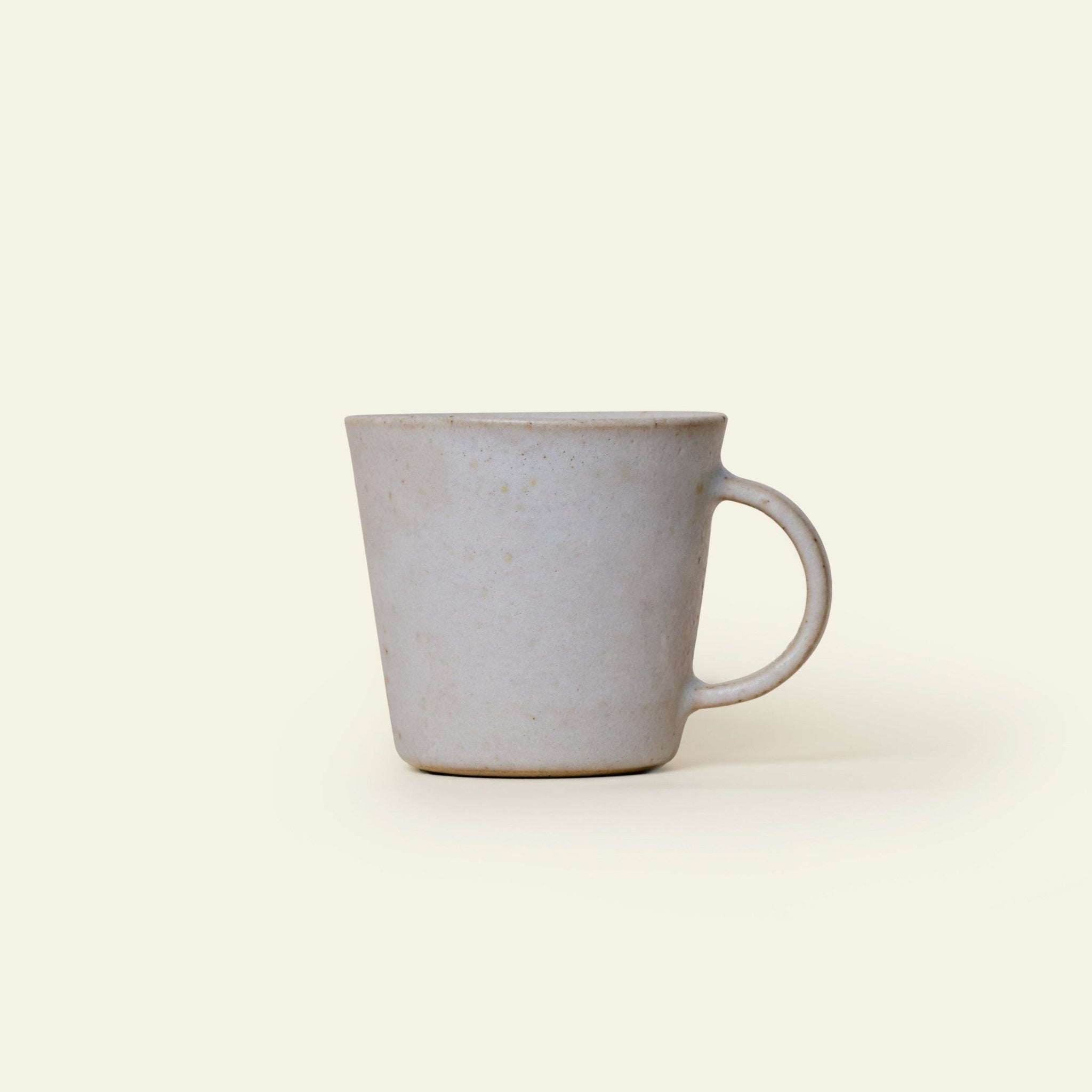 Dor and Tan mug - Harth Chocolate